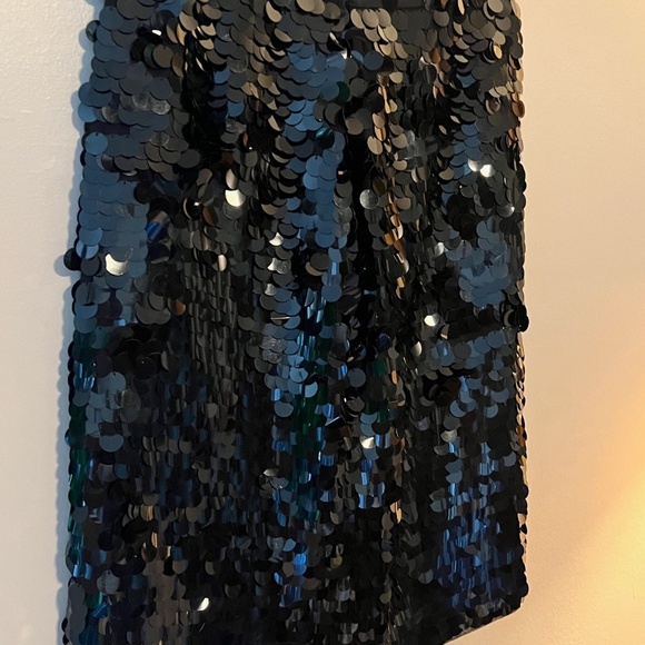 Bloomingdale's Women's Sequined Fully Lined Side Zip A-Line Black Size 4 - Picture 7 of 11